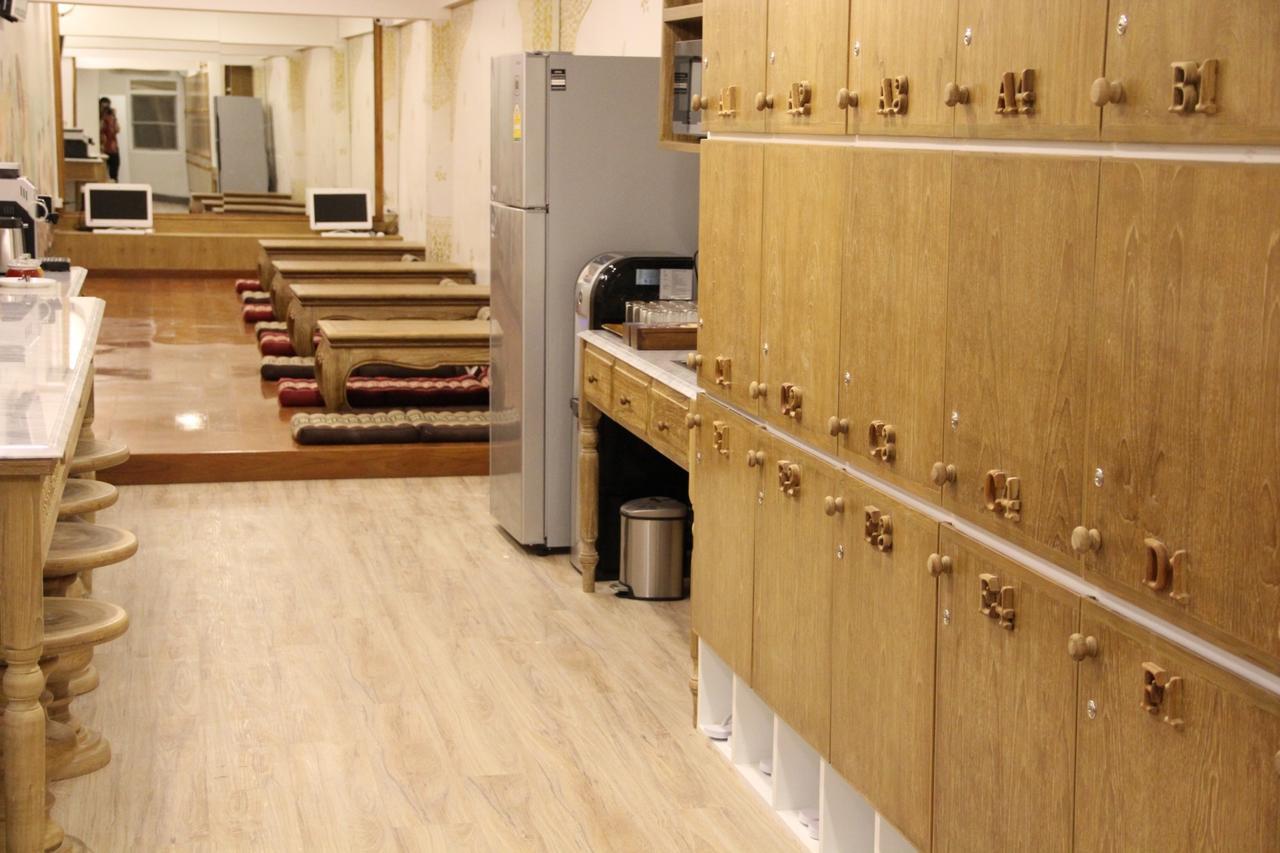 Mariya Lady Hostel Suvarnabhumi Airport Банкок Екстериор снимка