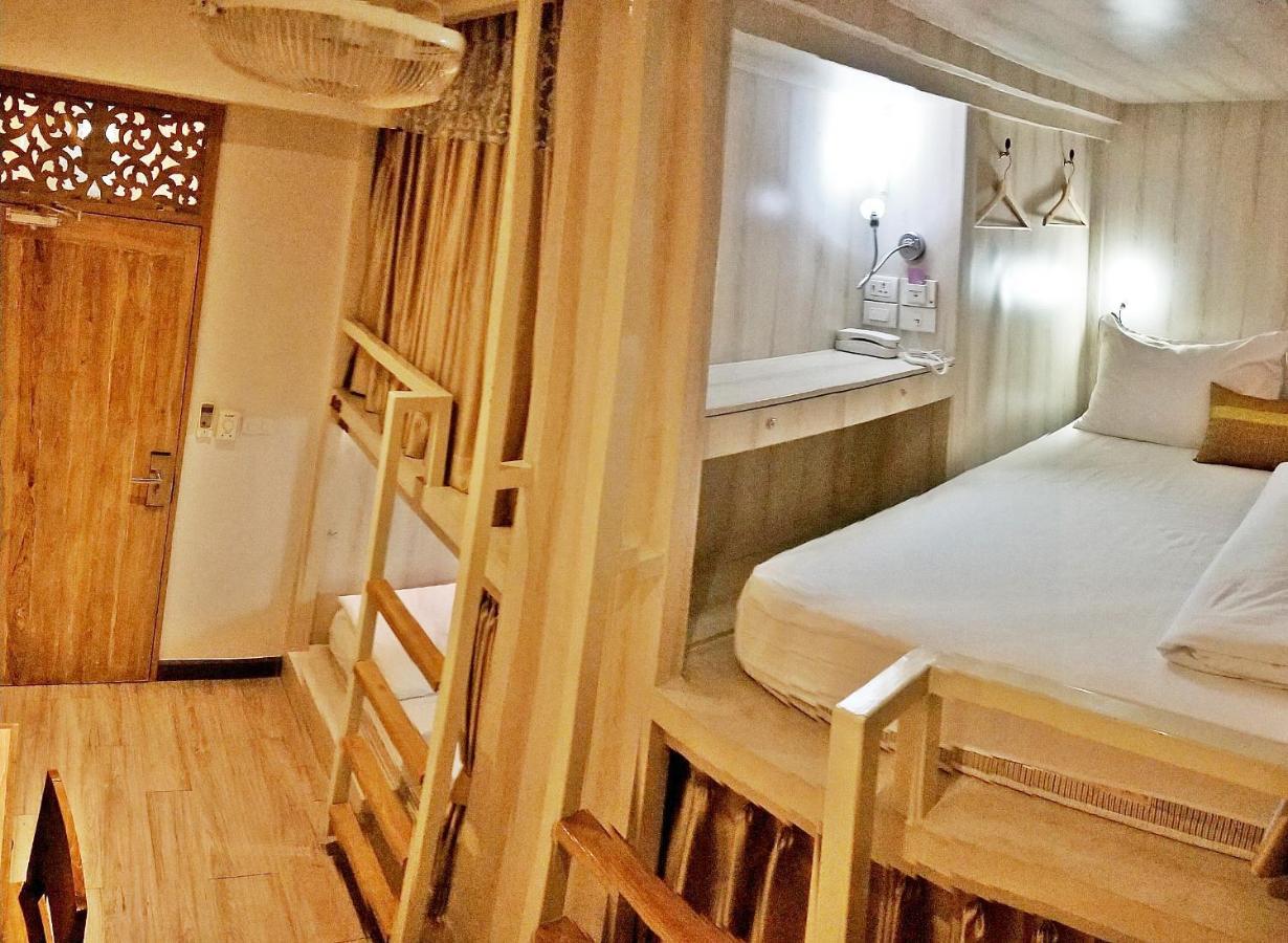 Mariya Lady Hostel Suvarnabhumi Airport Банкок Екстериор снимка